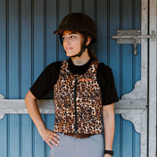<tc>Back protector</tc> Horse <tc>The Leopard</tc>